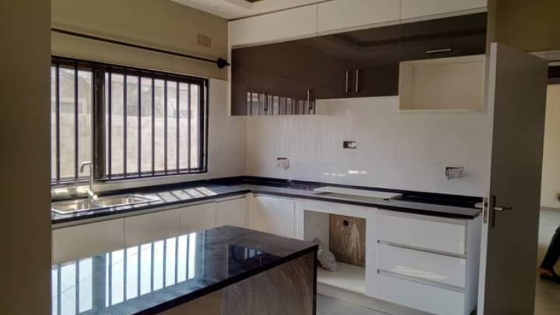 3-bedroom-house-for-sale-in-new-kasama-big-6