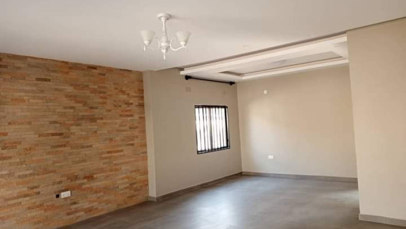 3-bedroom-house-for-sale-in-new-kasama-big-5