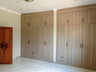 6 Bedroom House For Sale In New Kasama