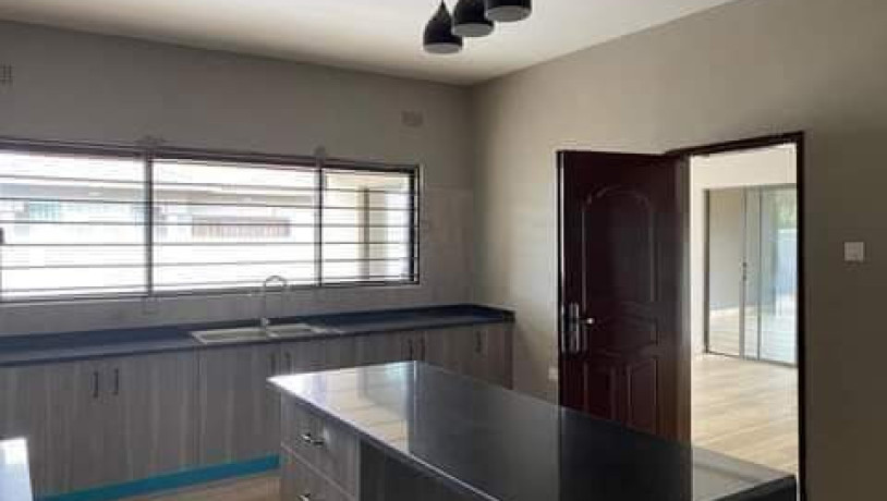 4-bedroom-flat-for-sale-in-new-kasama-big-7