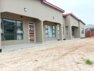 3 Bedroom Flats For Sale In New Kasama