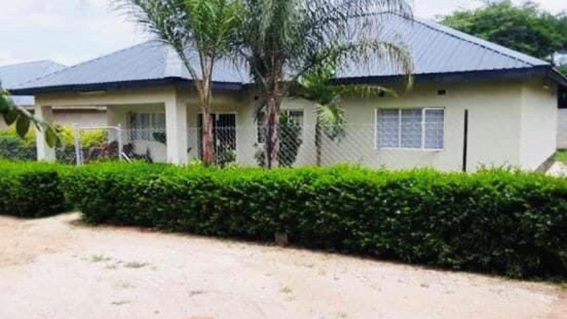 3-bedroom-flat-for-rent-in-makeni-big-0