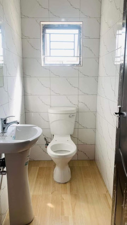 2-bedroom-flat-for-rent-in-waterfalls-big-5