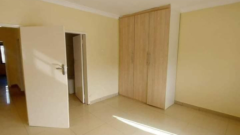 2-bedroom-flat-for-rent-in-silverest-big-3