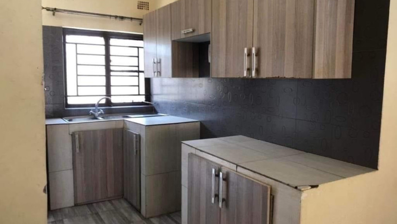 3-bedroom-flat-for-rent-in-ibex-hill-big-1