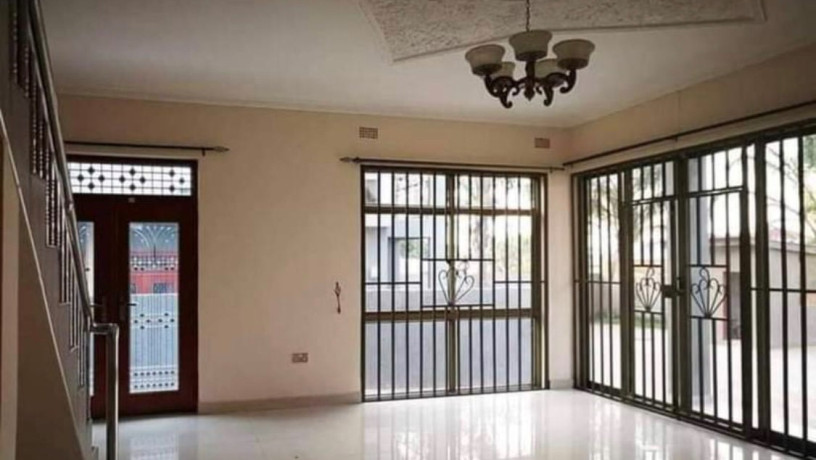 2-bedroom-flat-for-rent-in-ibex-hill-big-3