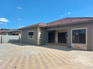 4 Bedroom House For Sale In New Kasama