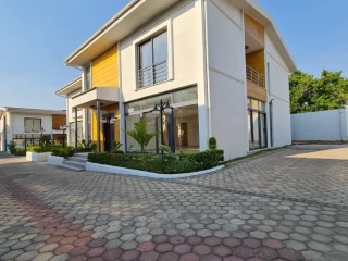 4 Bedroom House For Rent In Ibex Hill