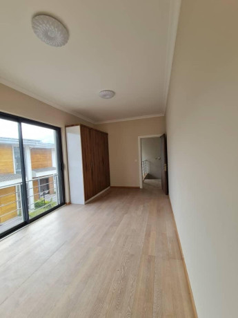 4-bedroom-house-for-rent-in-ibex-hill-big-5