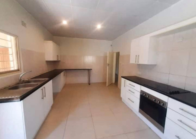 3-bedroom-house-for-rent-in-ibex-hill-big-3