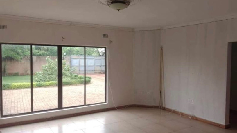 3-bedroom-flat-for-rent-in-new-kasama-big-5