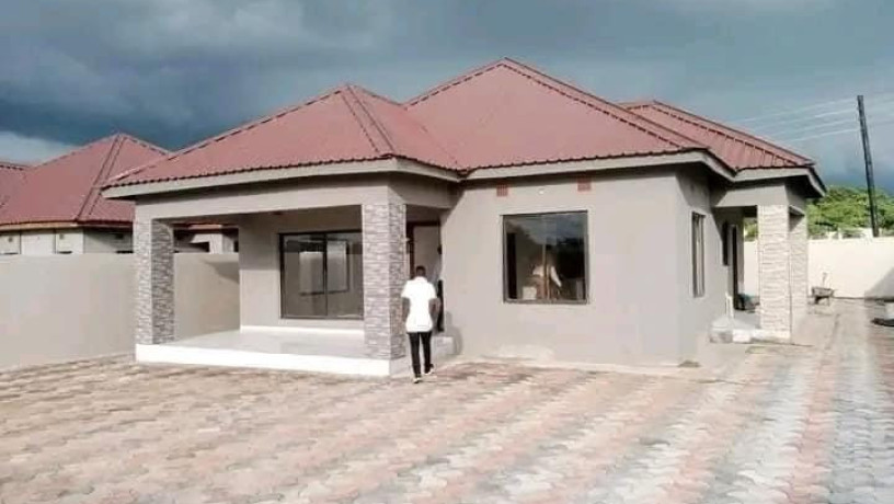 3-bedroom-house-for-sale-in-lilayi-big-0