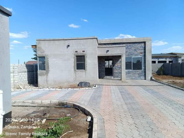 3-bedroom-house-for-sale-in-lilayi-big-8