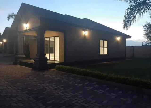 3-bedroom-flat-for-rent-in-ibex-meanwood-big-9