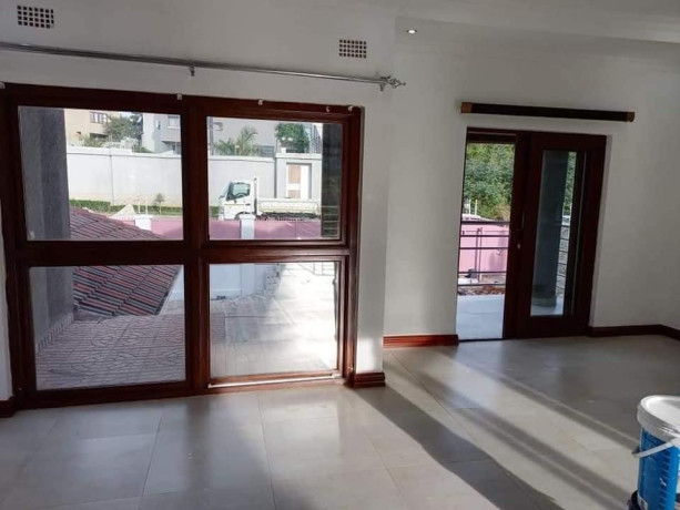 4-bedroom-house-for-sale-in-roma-park-big-5