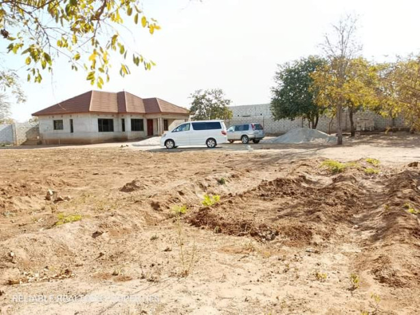 incomplete-3-bedroom-house-for-sale-in-meanwood-ibex-big-1