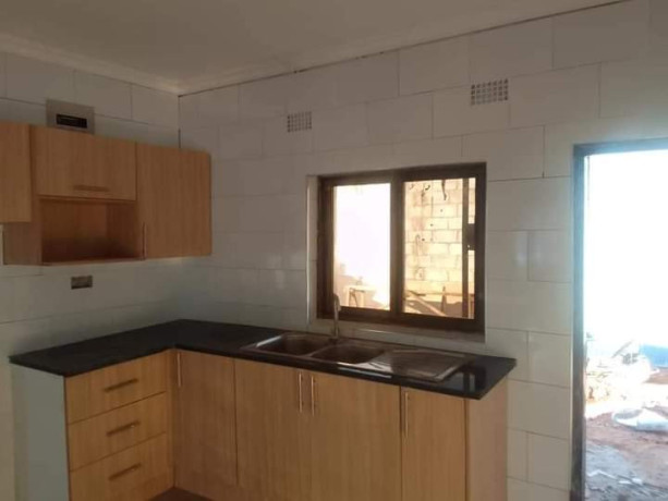 2-bedroom-flat-for-sale-in-lilayi-big-7