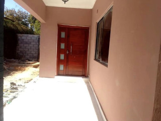 2 Bedroom House For Rent In Ibex Hill