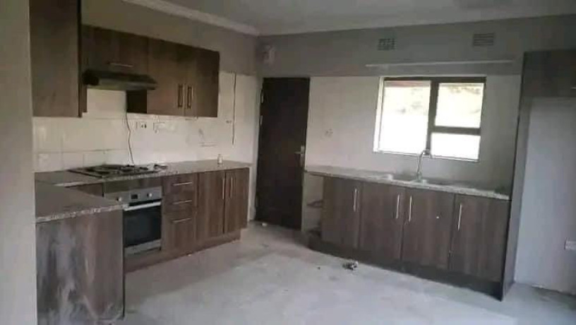 2-bedroom-flat-for-sale-in-ibex-hill-big-4