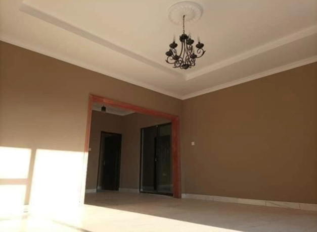 3-bedroom-house-for-sale-in-chalala-big-3
