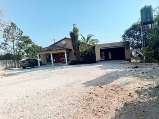 3 Bedroom House For Sale in Chalala