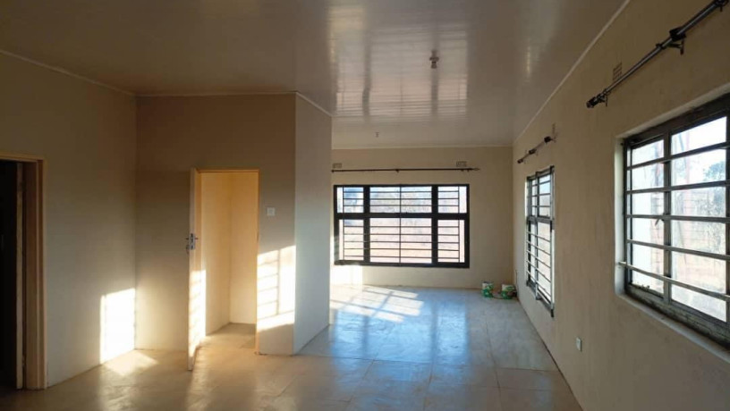 2-bedroom-house-for-rent-in-makeni-big-4