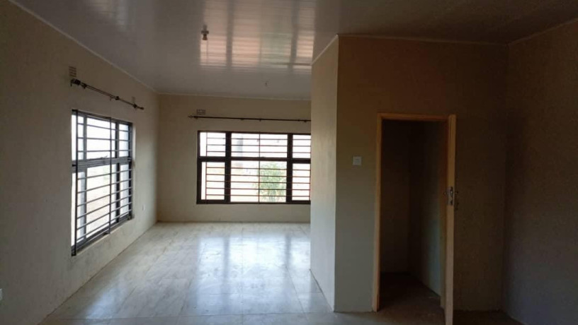 2-bedroom-house-for-rent-in-makeni-big-6