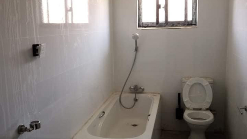 2-bedroom-flat-for-rent-in-makeni-big-1