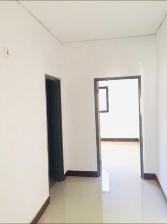 2-bedroom-flat-for-rent-in-makeni-big-3