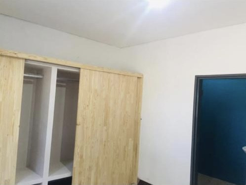 2-bedroom-flat-for-rent-in-makeni-big-2