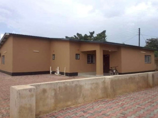 2-bedroom-house-for-rent-in-makeni