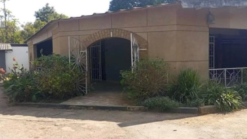 4-bedroom-house-for-rent-in-makeni-big-2