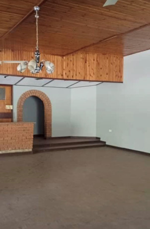 4-bedroom-house-for-rent-in-makeni-big-5