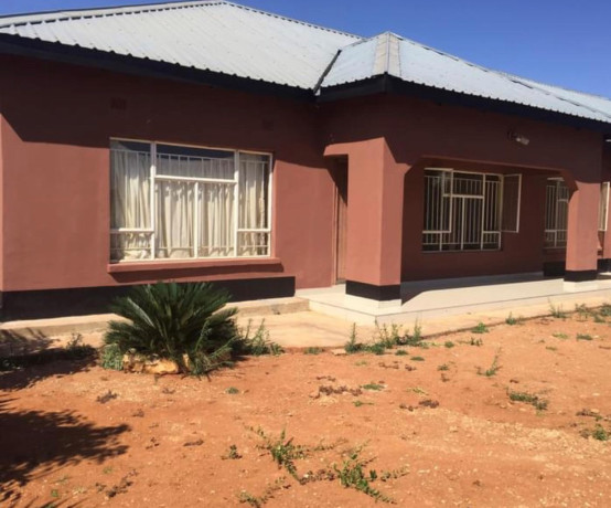 2-bedroom-flat-for-rent-in-makeni-big-0