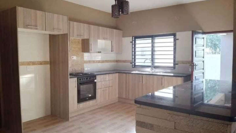 3-bedroom-house-for-sale-in-new-kasama-big-6