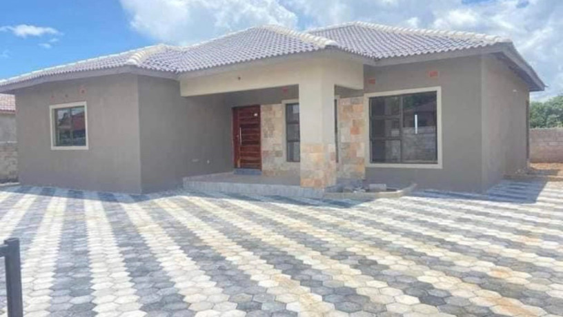 3-bedroom-house-for-sale-in-new-kasama-big-7