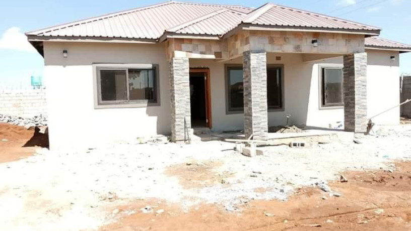 3-bedroom-house-for-sale-in-new-kasama-big-5