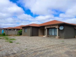 4 Bedroom House For Sale In New Kasama