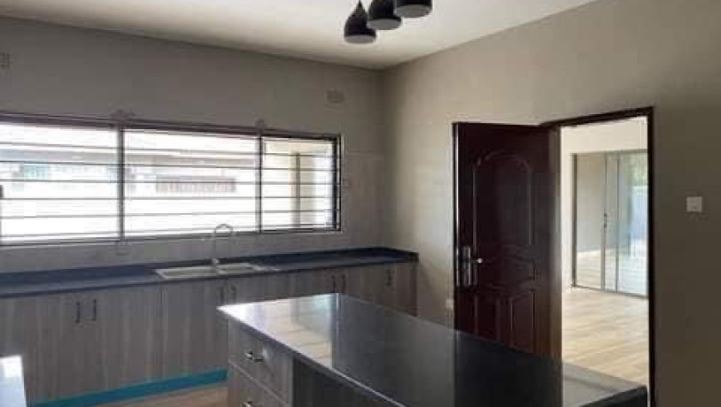 4-bedroom-house-for-sale-in-new-kasama-big-9