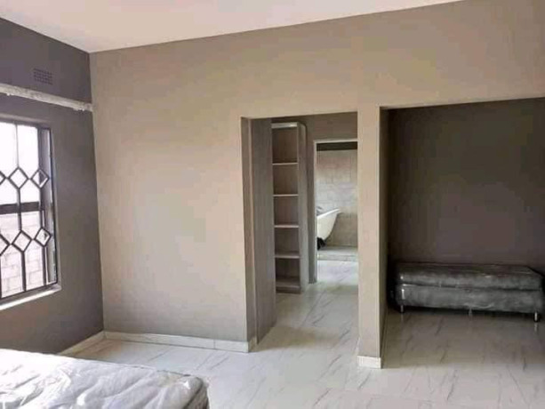 4-bedroom-house-for-sale-in-new-kasama-big-6