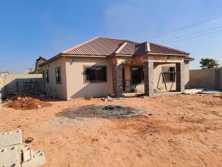 3 Bedroom House For Sale In New Kasama