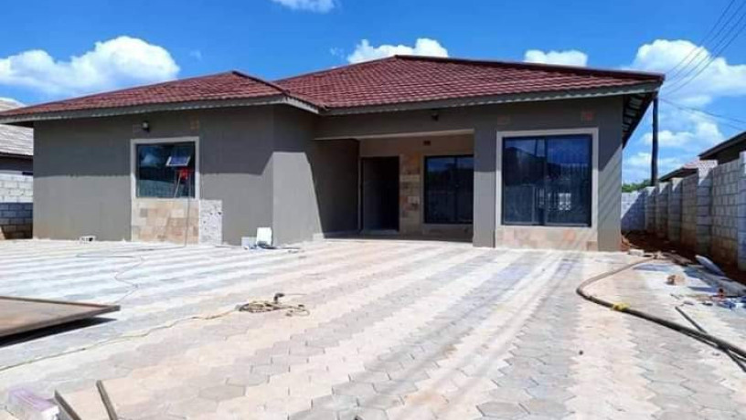 newly-built-houses-for-sale-in-new-kasama-big-5