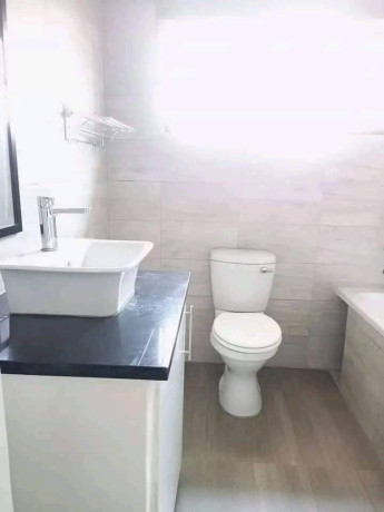 2-bedroom-apartment-for-rent-in-ibex-hill-big-5