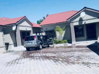 2 Bedroom House For Rent in Ibex Hill