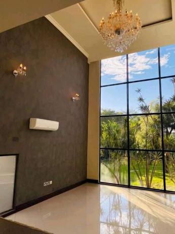 stunning-4-bedroom-double-storey-house-for-rent-big-8