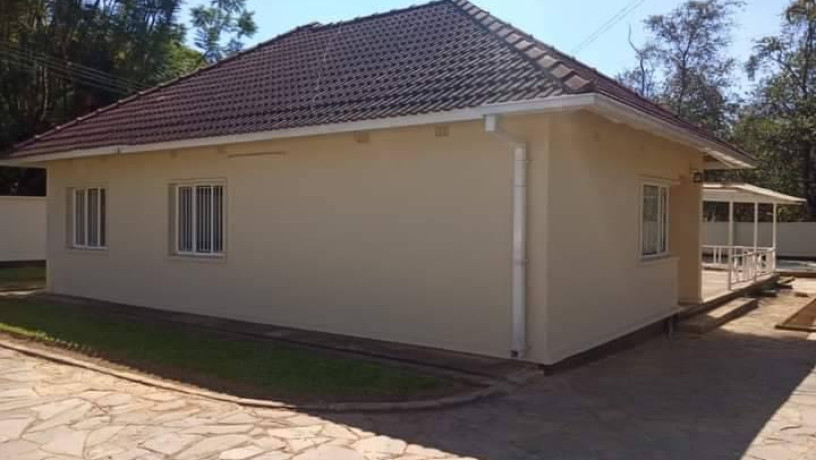 3-bedroom-house-for-rent-in-rhodespark-big-1