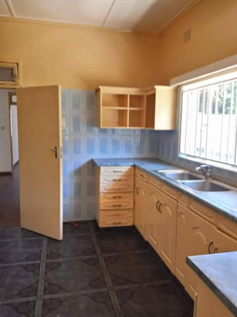 3-bedroom-house-for-rent-in-rhodespark-big-3