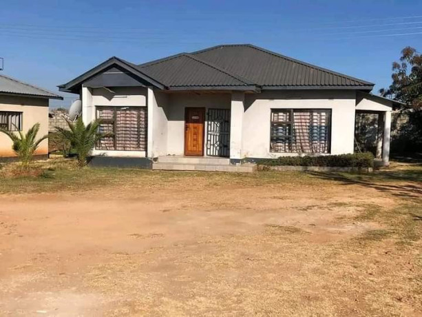 2-bedroom-house-for-sale-in-ibex-hill-big-1