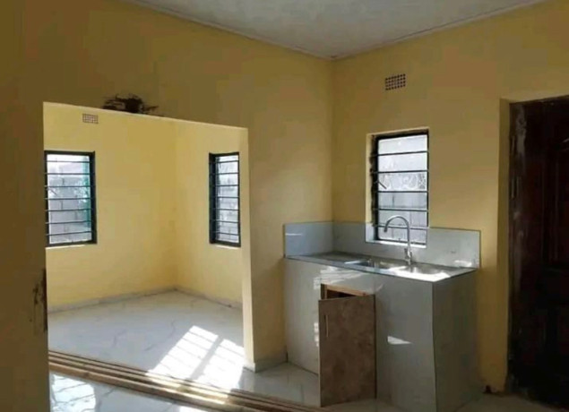 newly-built-2-bedroom-flats-in-ibex-hill-big-2