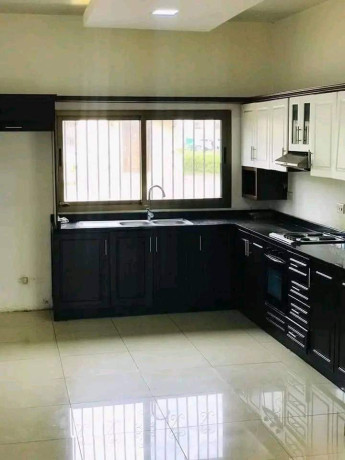 3-bedroom-house-for-rent-in-roma-big-8